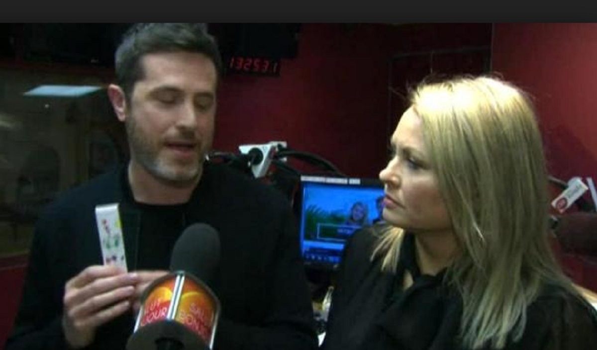 Mitsou G�linas traumatis�e par son passage � l'�mission de Jean-Philippe Dion