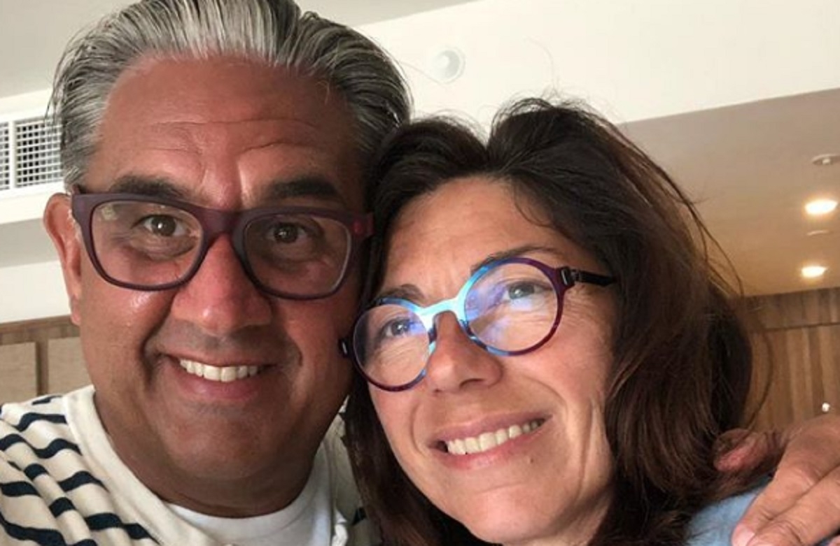 Marc Hervieux partage une superbe photo de sa conjointe et leurs trois filles